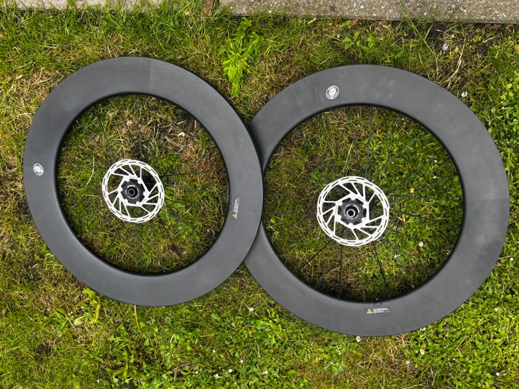 Roue carbon, Enlèvement, Utilisé, Roue