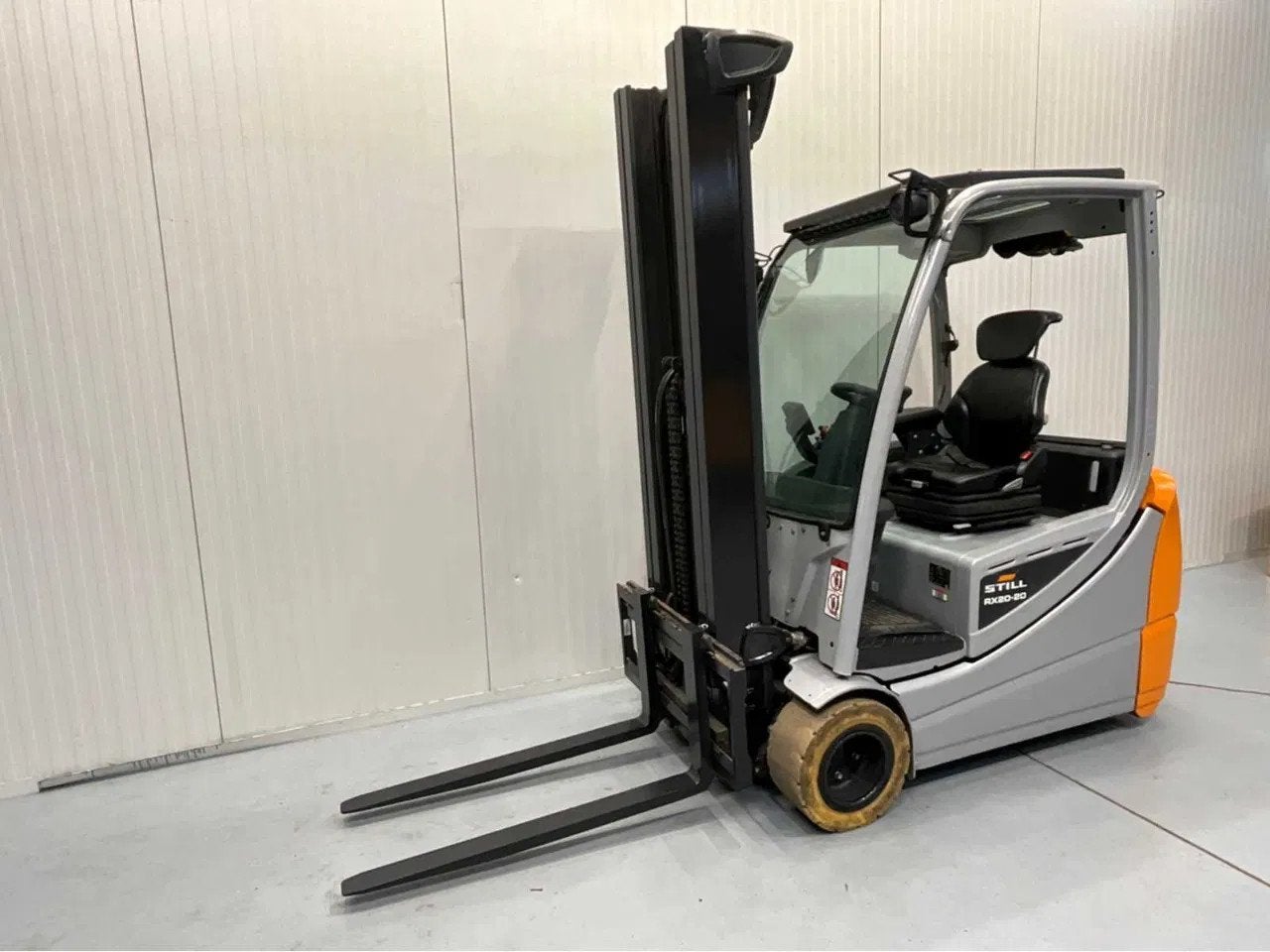 Still RX20-20 - 5,6M - Triplex - Freelift - Sideshift, 2000 à 3000 kg, Autre propulsion, Chariot élévateur, Still