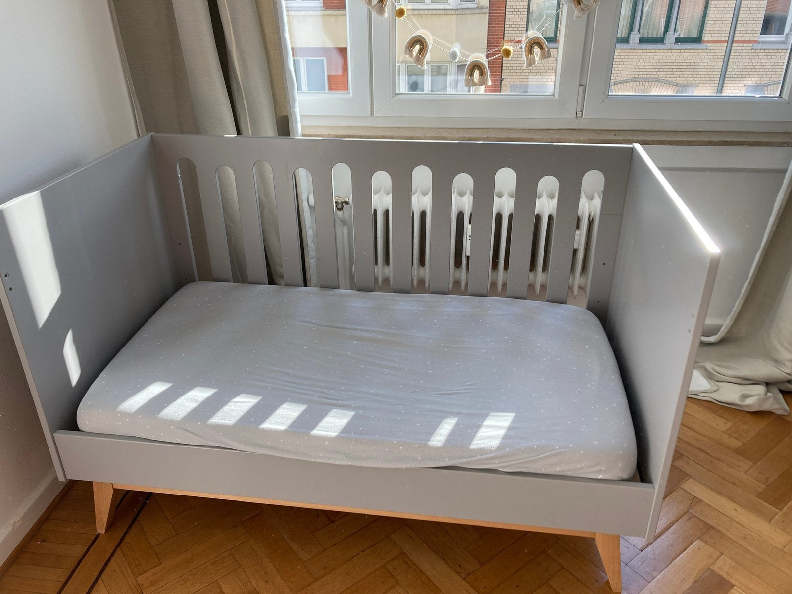 Lit evolutif Quax - matelas et housses, Sommier à lattes, 70 à 85 cm, Enlèvement, Utilisé