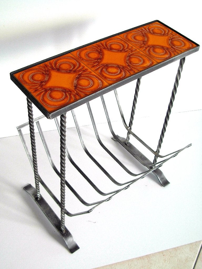 Vintage magazine rack - Krantenbak, Krantenbak, Ophalen of Verzenden, Zo goed als nieuw, Vintage