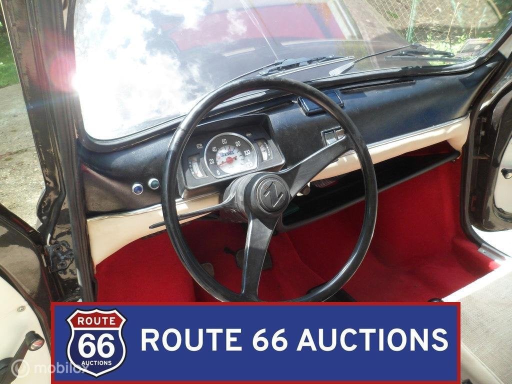 Zastava 750 | 1984 | Route 66 Auctions, Auto's, Overige merken, Zwart, Bedrijf, Handgeschakeld