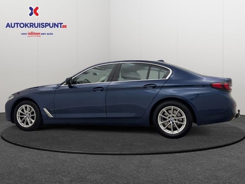 BMW Série 5 520i, Auto's, BMW, Automaat, Gebruikt, Blauw, https://public.car-pass.be/vhr/5ed1f06a-aec4-488f-8b3a-4694133f6c72