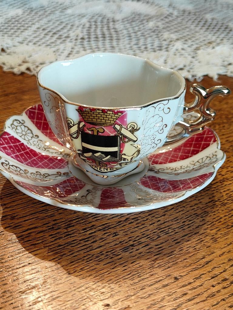Vintage koffie kopje met schotel stad BLANKENBERGE, Antiek en Kunst, Ophalen of Verzenden