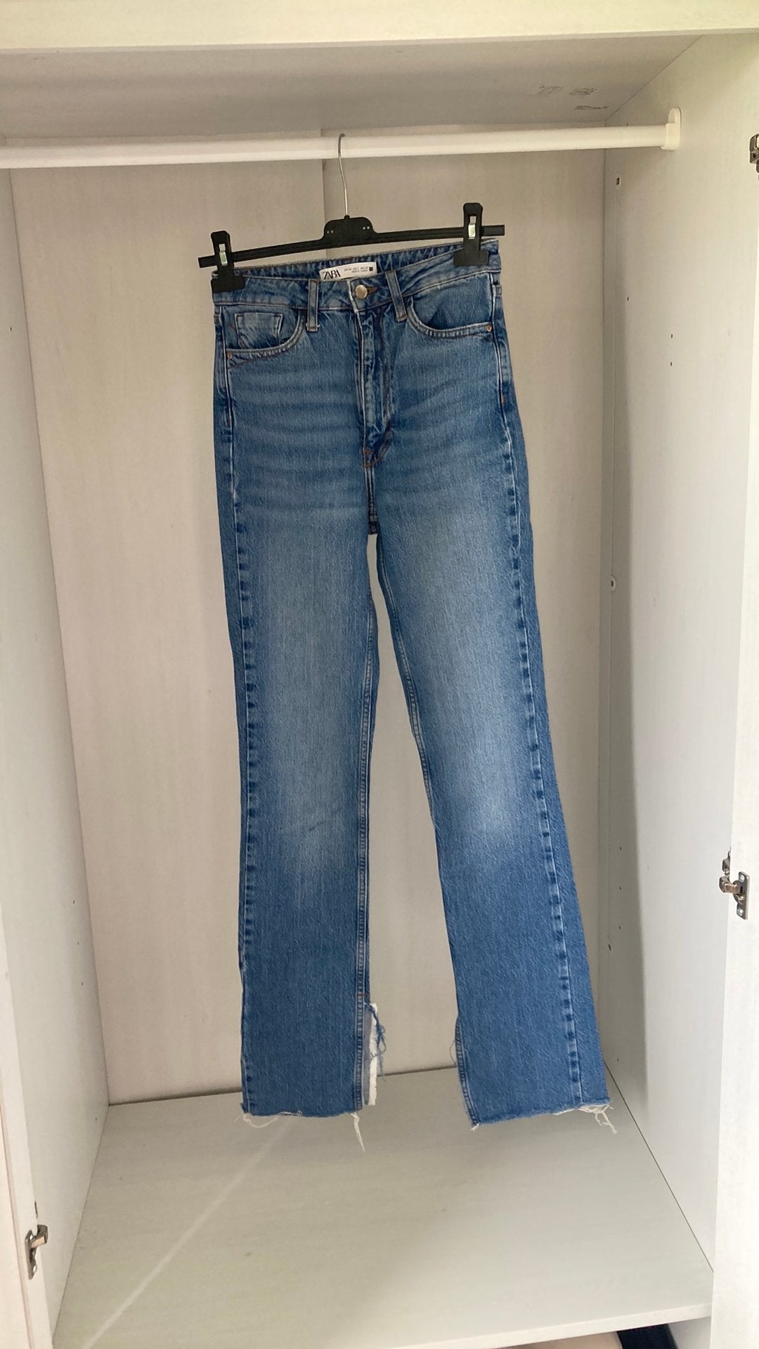 Jeans zara femme, Enlèvement ou Envoi, Comme neuf, Bleu, W27 (confection 34) ou plus petit