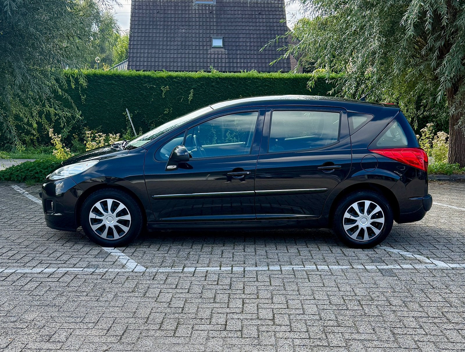 Peugeot 207 1.4 VTi - Panodak - 1ste eigenaar - EURO5, Auto's, Euro 5, Stof, Zwart, Zwart