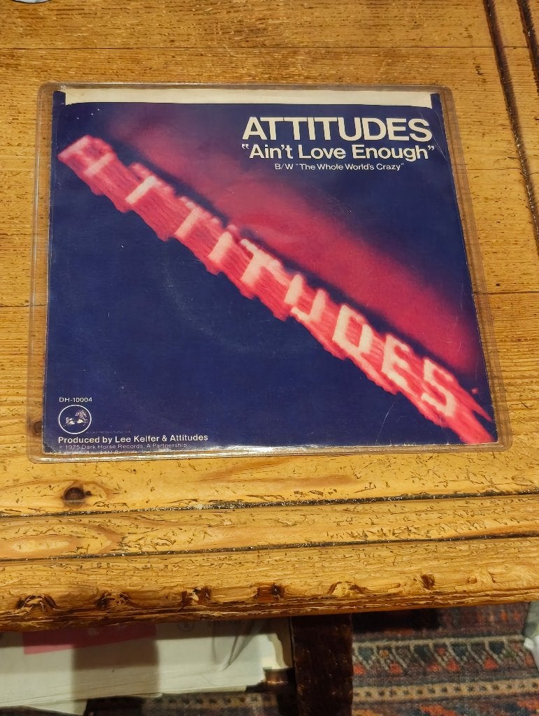 2 Singles van Attitudes, Cd's en Dvd's, Vinyl Singles, Gebruikt, 7 inch, Ophalen of Verzenden, Overige typen