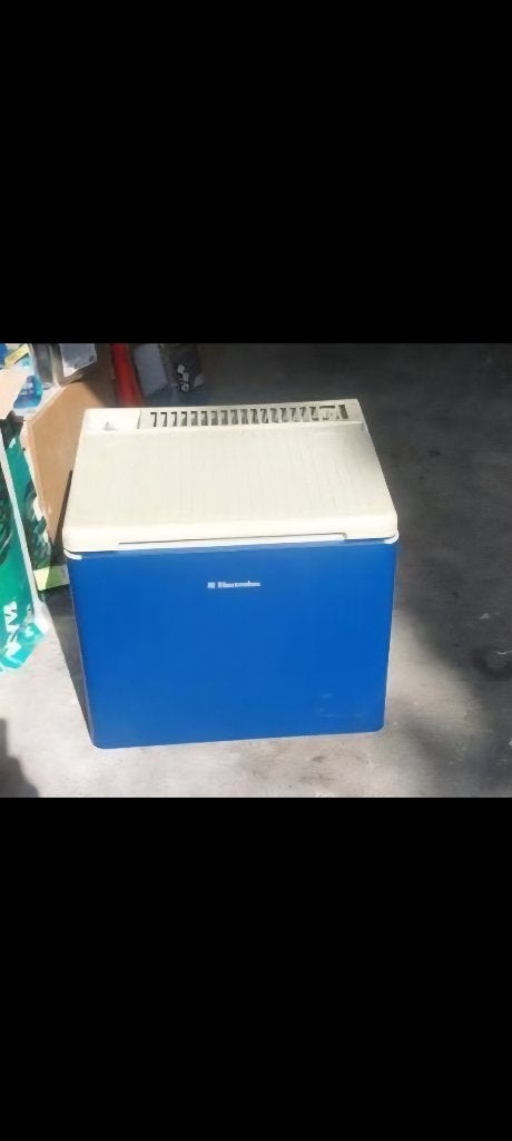 Glacière 12v 220v et gaz, Enlèvement, Utilisé, Glacières, Élément de refroidissement