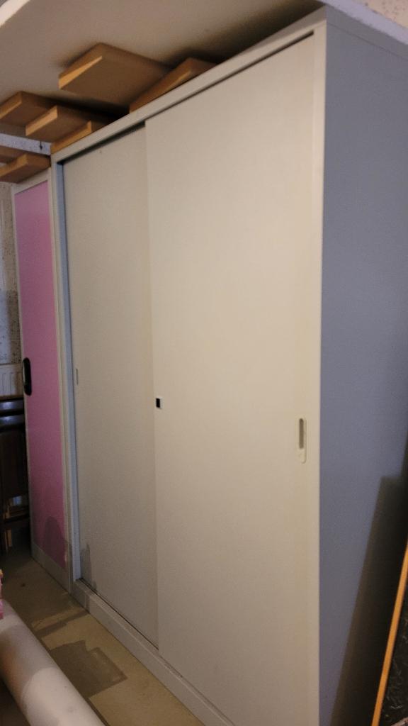 Metalen kasten, Ophalen, 100 tot 150 cm, Meerdere deuren, Zo goed als nieuw