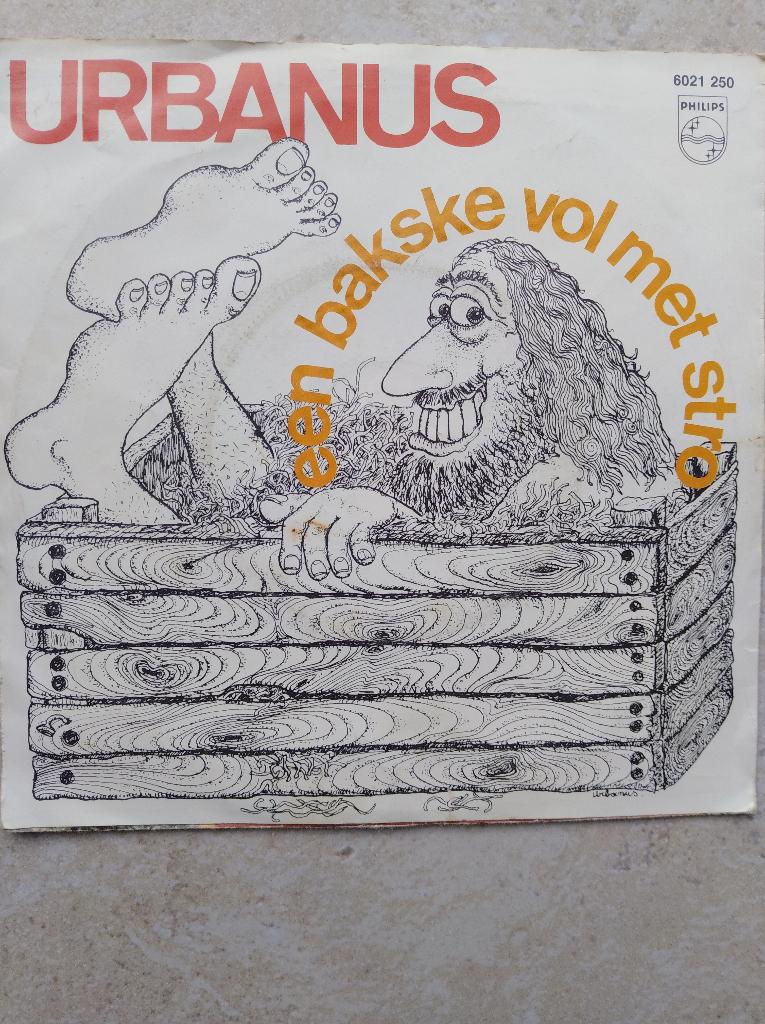 URBANUS: "Een bakske vol met stro" - Vlaamse Topper!, Fotohoes, Ophalen of Verzenden