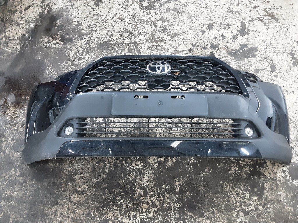 BUMPER VOOR Toyota Corolla Cross (01-2020/-), Auto-onderdelen, Gebruikt, Voor, Kundenbetreuung@toyota.de, Toyota