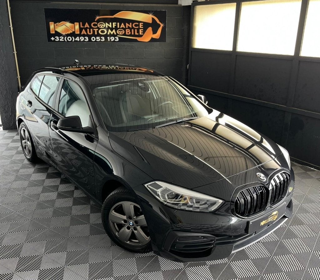 BMW 116dA 1e eigenaarsgarantie 12 maanden, Auto's, BMW, Dealer onderhouden, Zwart, 99 g/km, 5 deurs
