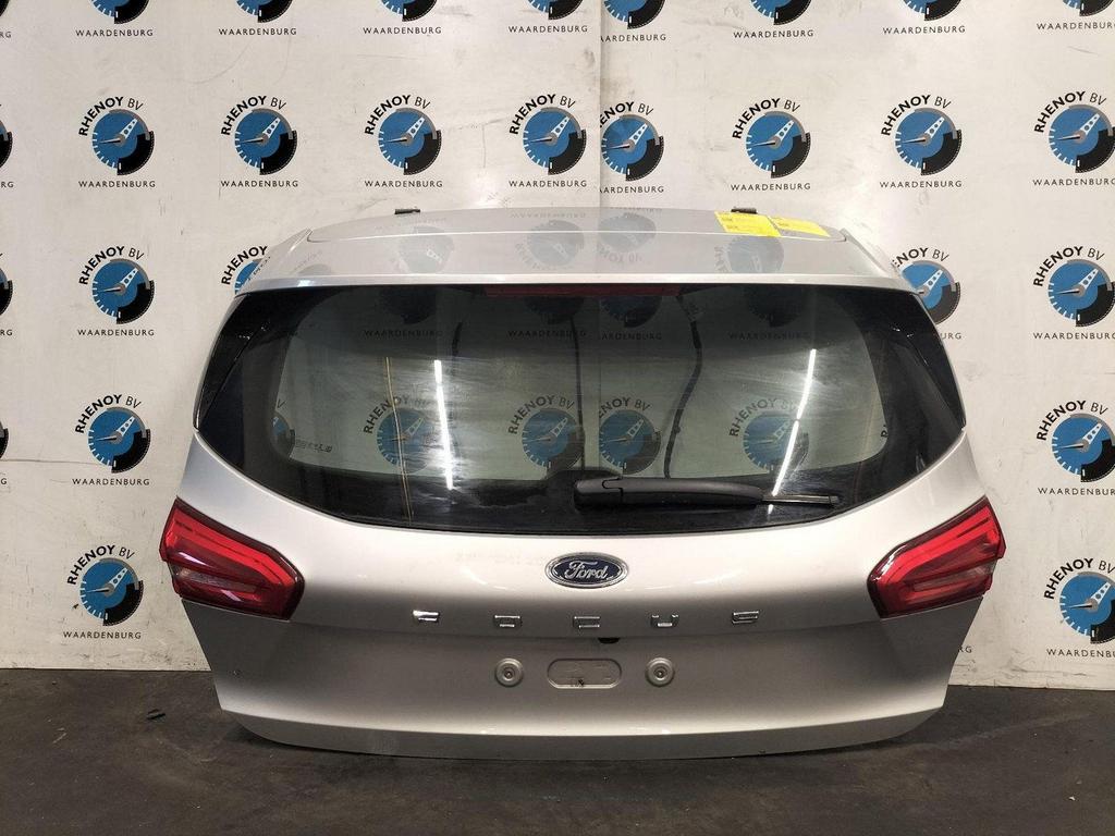 FORD FOCUS TITANIUM 1.0 EcoBoost Automaat ACHTERKLEP 2022, Ophalen of Verzenden, Gebruikt, ARN erkend