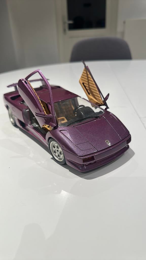 LAMBORGHINI DIABLO 1/18 Gemaakt in Italië, Hobby en Vrije tijd, Ophalen of Verzenden, Gebruikt, Auto, Burago