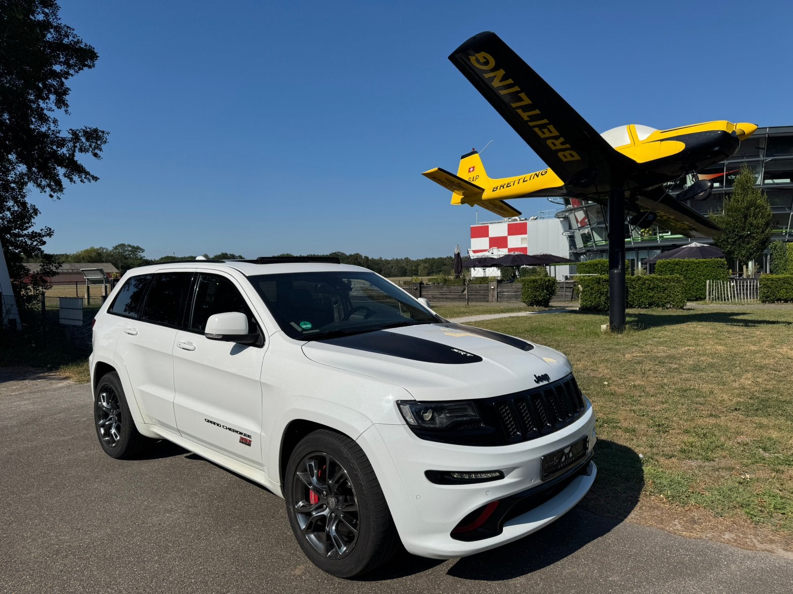 Te koop jeep grand Cherokee srt srt8, Autos, Cuir et Alcantara, Achat, Euro 6, Noir