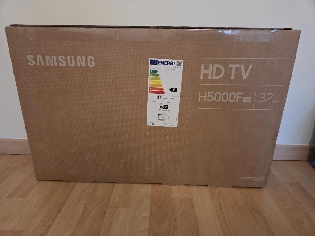 Samsung HD tv 32Inch (nieuw), Neuf, 50 Hz, HD Ready (720p), Enlèvement