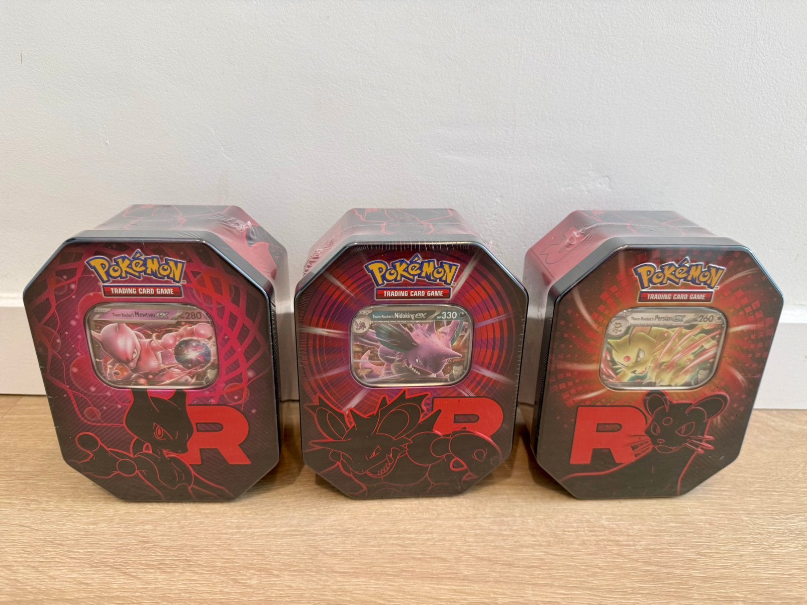Pokémon Team Rocket Destined Rivals Complete Tin Set, Ophalen, Zo goed als nieuw