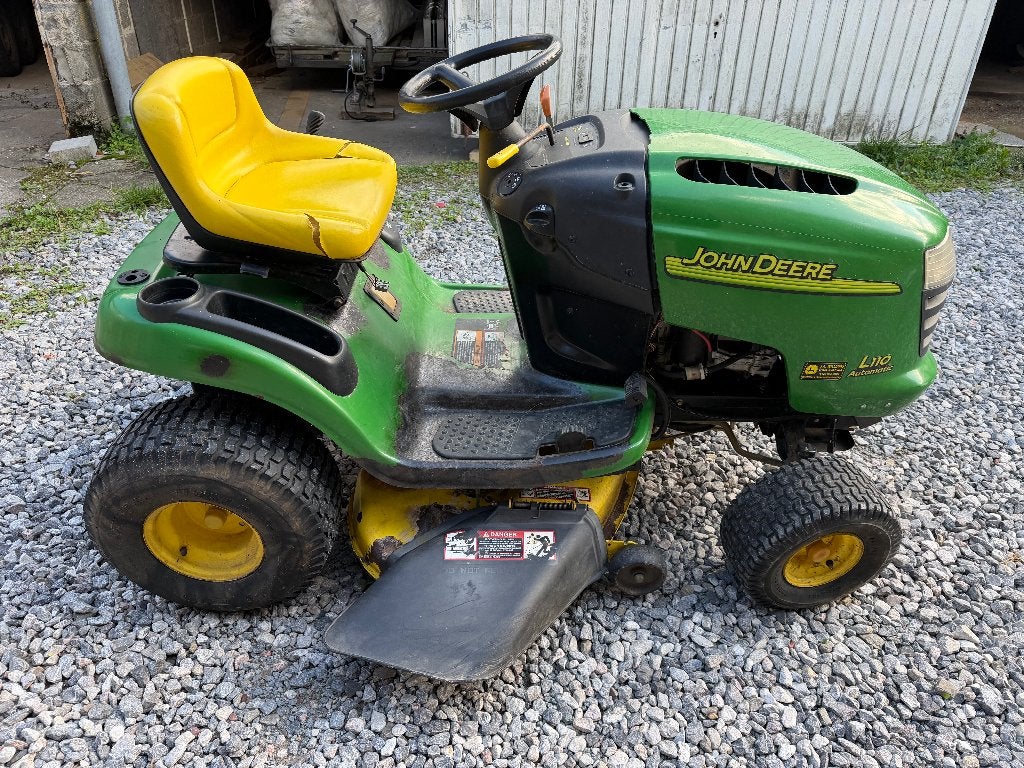 tracteur tondeuse John Deere L110, Jardin & Terrasse, Enlèvement, Utilisé, JOHN DEERE, 90 à 120 cm