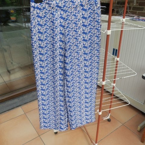Losse broek nieuw blauw bloemenprint Terre bleue mt 36, Nieuw, Ophalen of Verzenden, Maat 36 (S), Lang