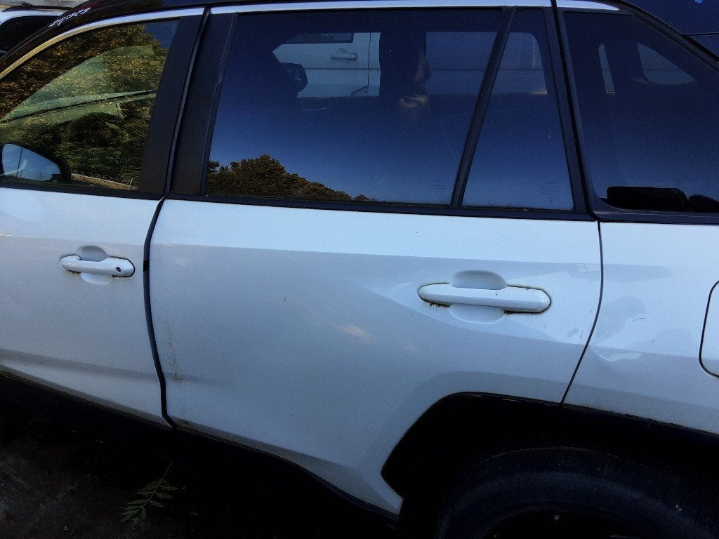 PORTE GAUCHE ARRIÈRE Toyota RAV4 (A5) (01-2018/-), Arrière, Kundenbetreuung@toyota.de, Toyota, Utilisé