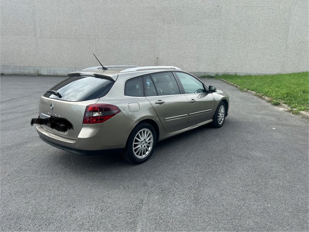 Renault Laguna 3, Autos, Achat, Volant multifonction, Boîte manuelle, 5 portes