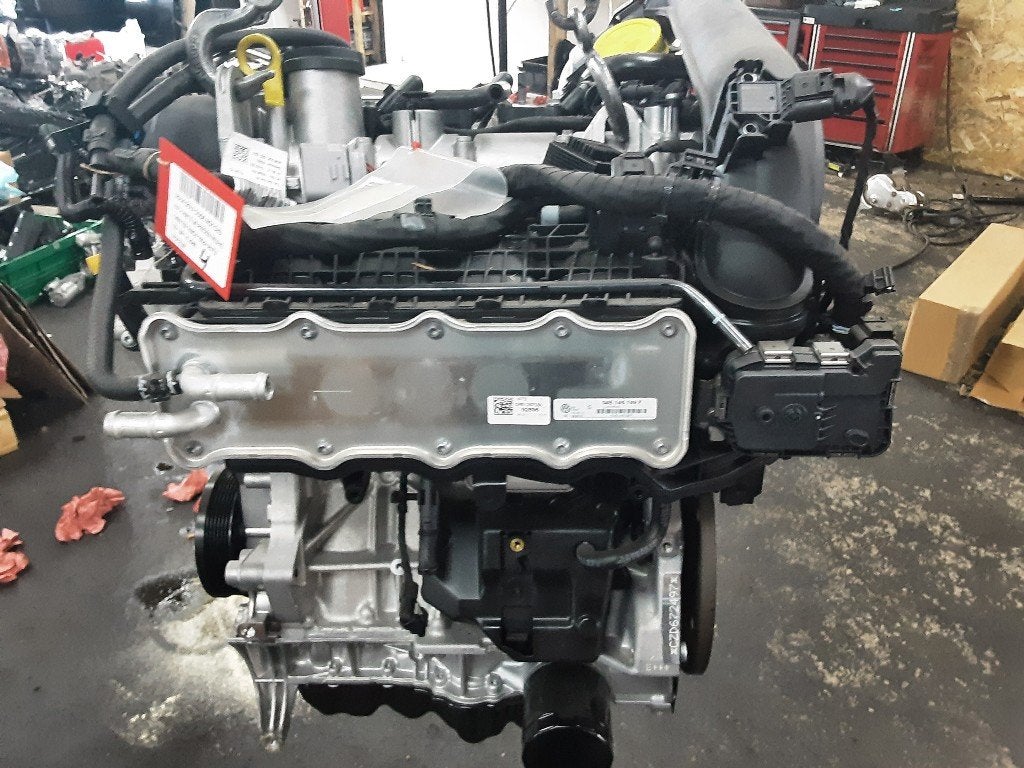 MOTEUR Volkswagen Golf VII (AUA) (01-2012/03-2021) (CZD), Autos : Pièces & Accessoires, Volkswagen, Mevr. I. Hauben, Utilisé, Rue de l'Espoir 34 34
4030  GRIVEGNÉE, BE