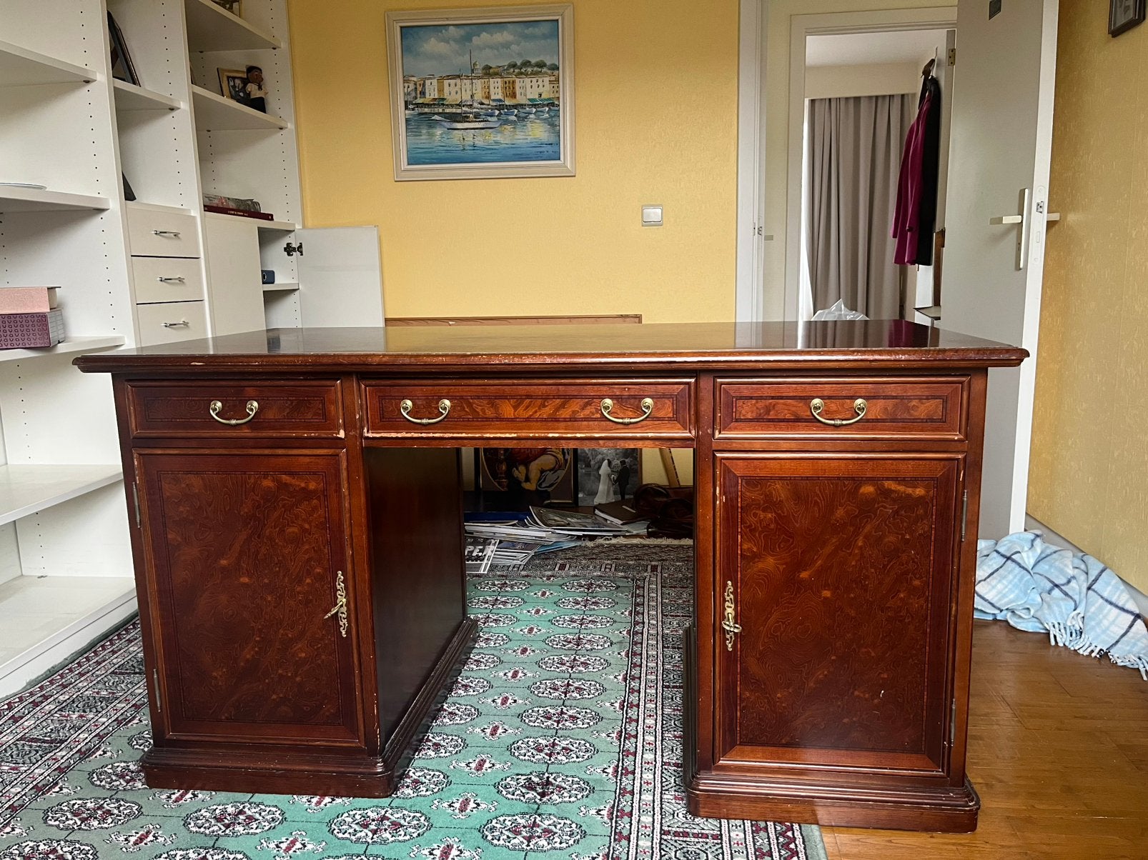 Bureau, Enlèvement