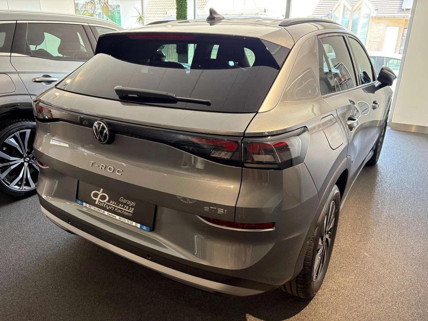 Volkswagen T-Roc T-Roc 1.5 eTSI mHEV ACT Life DSG Life, Autos, Argent ou Gris, Achat, https://public.car-pass.be/vhr/f11ef71a-db3c-41dd-ac03-0d269f56a958