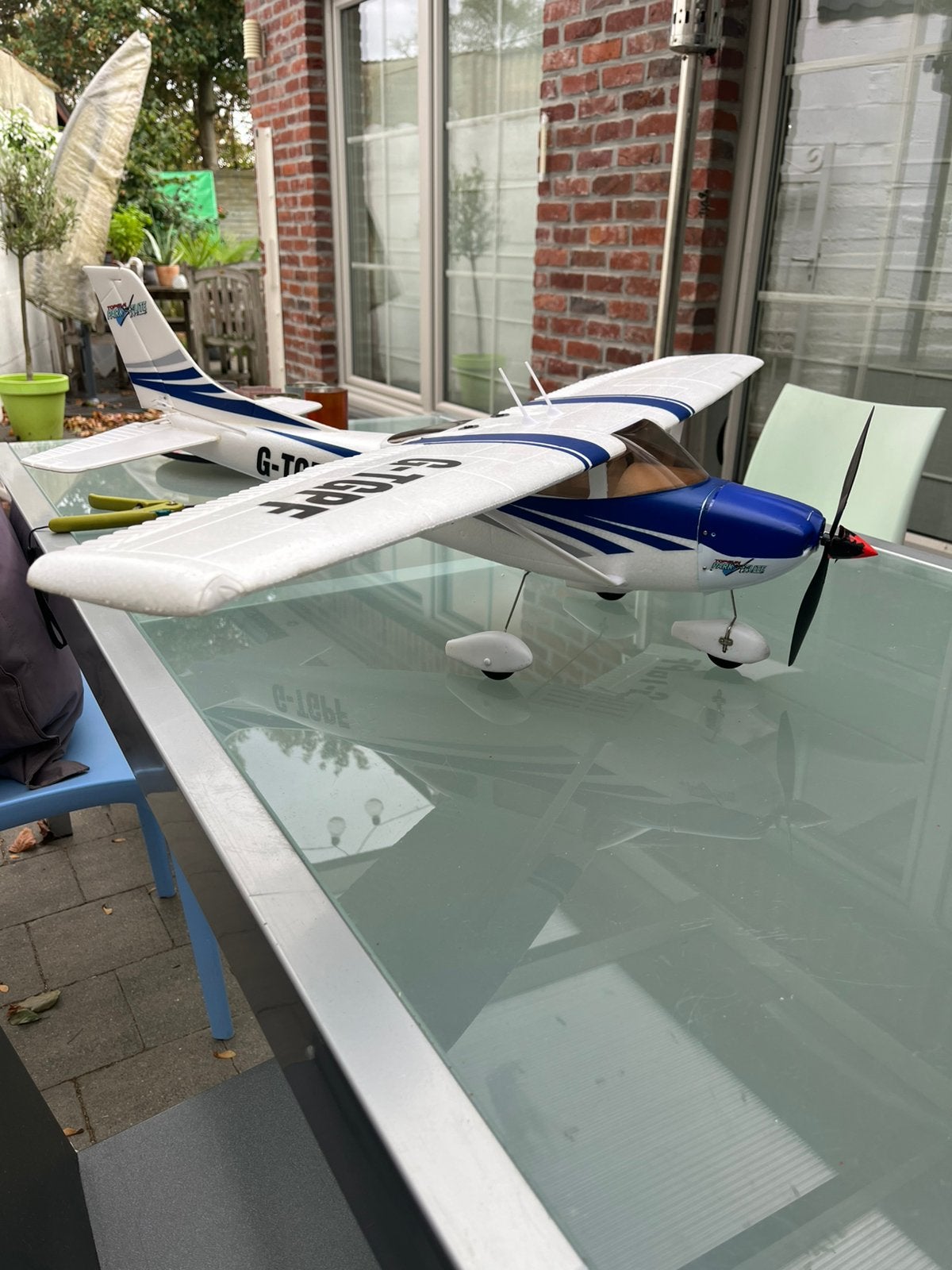 Rc vliegtuig Cessna topgun parkfly, Hobby en Vrije tijd, Modelbouw | Radiografisch | Vliegtuigen, Ophalen of Verzenden, Zo goed als nieuw