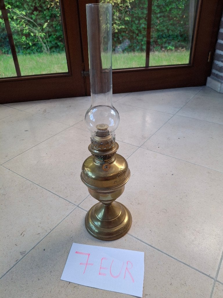 Olielamp, Enlèvement