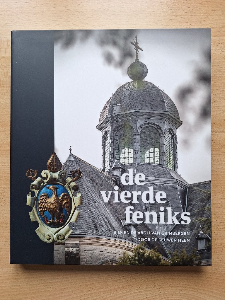 Boek 'De vierde feniks, bier en de abdij van Grimbergen', Ophalen of Verzenden, Nieuw, Overige typen