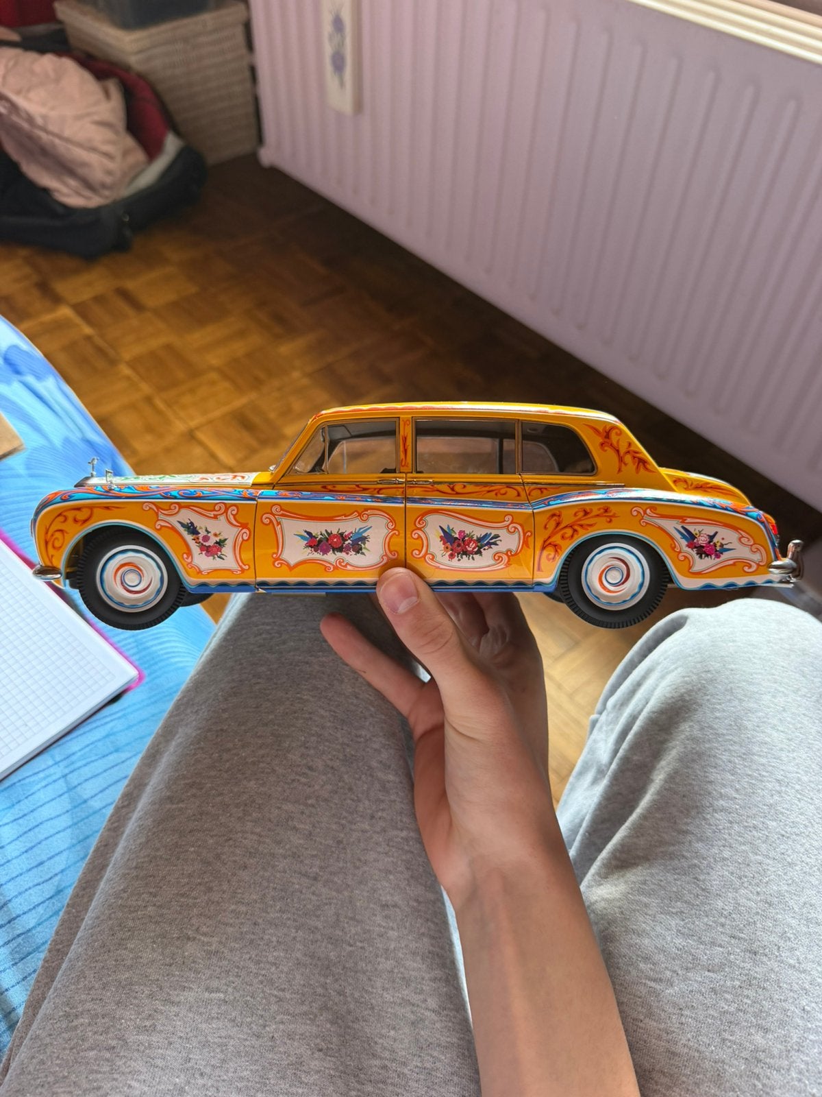 1964 Rolls Royce Phantom V John Lennon 1/18 by Paragon, Ophalen, Zo goed als nieuw, Auto