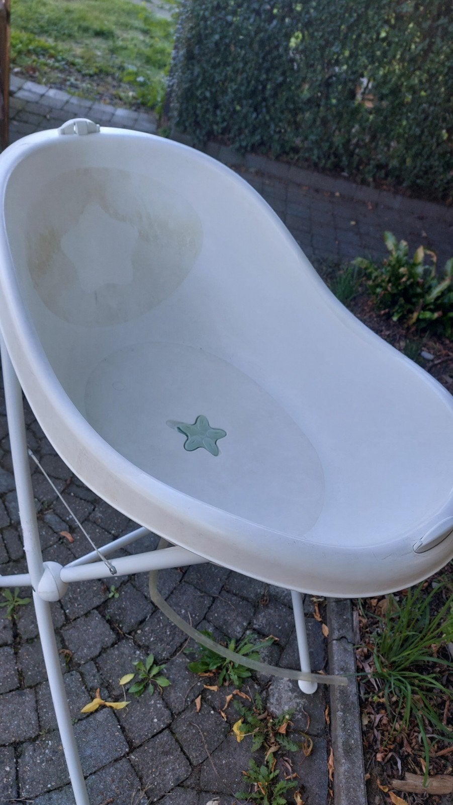 Baignoire Bébé a donner, Enlèvement, Baignoire