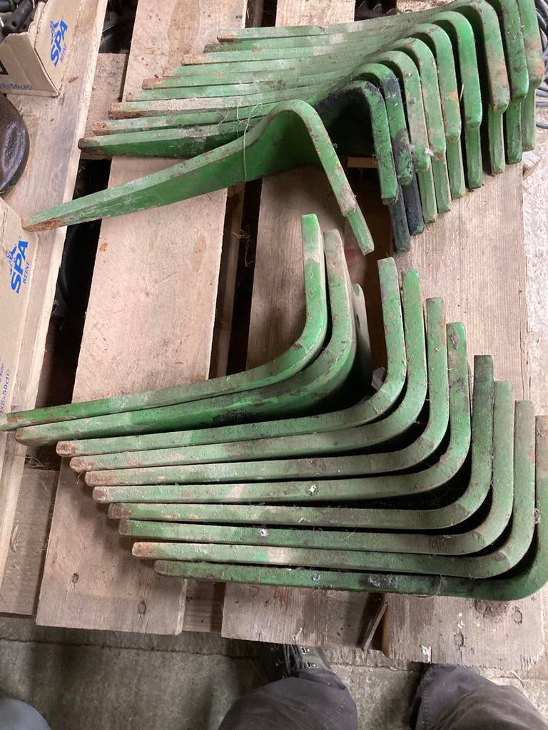Amazone rotoreg tanden, Ophalen, Grondbewerking