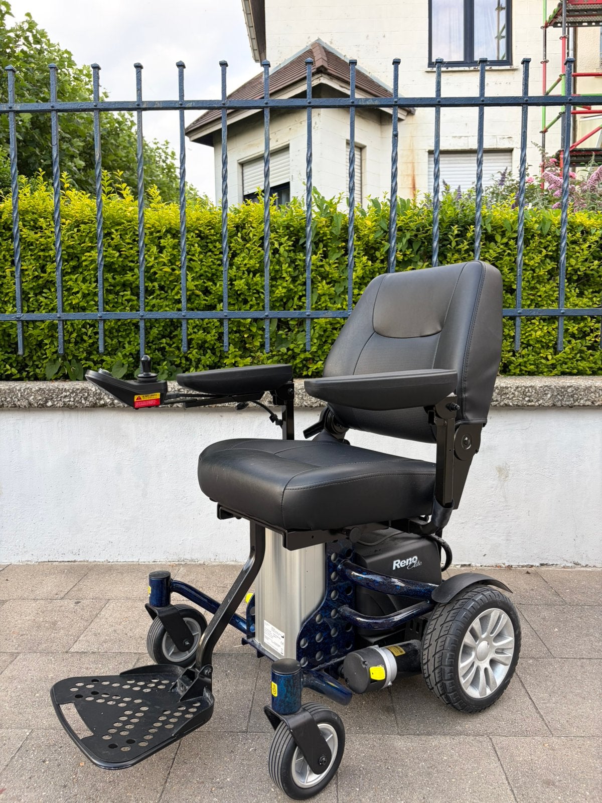 Fauteuil roulant électrique - Roma Reno Elite 2 ( Nieuw ), Divers, Chaises roulantes, Enlèvement ou Envoi, Pliant, Neuf, Fauteuil roulant électrique