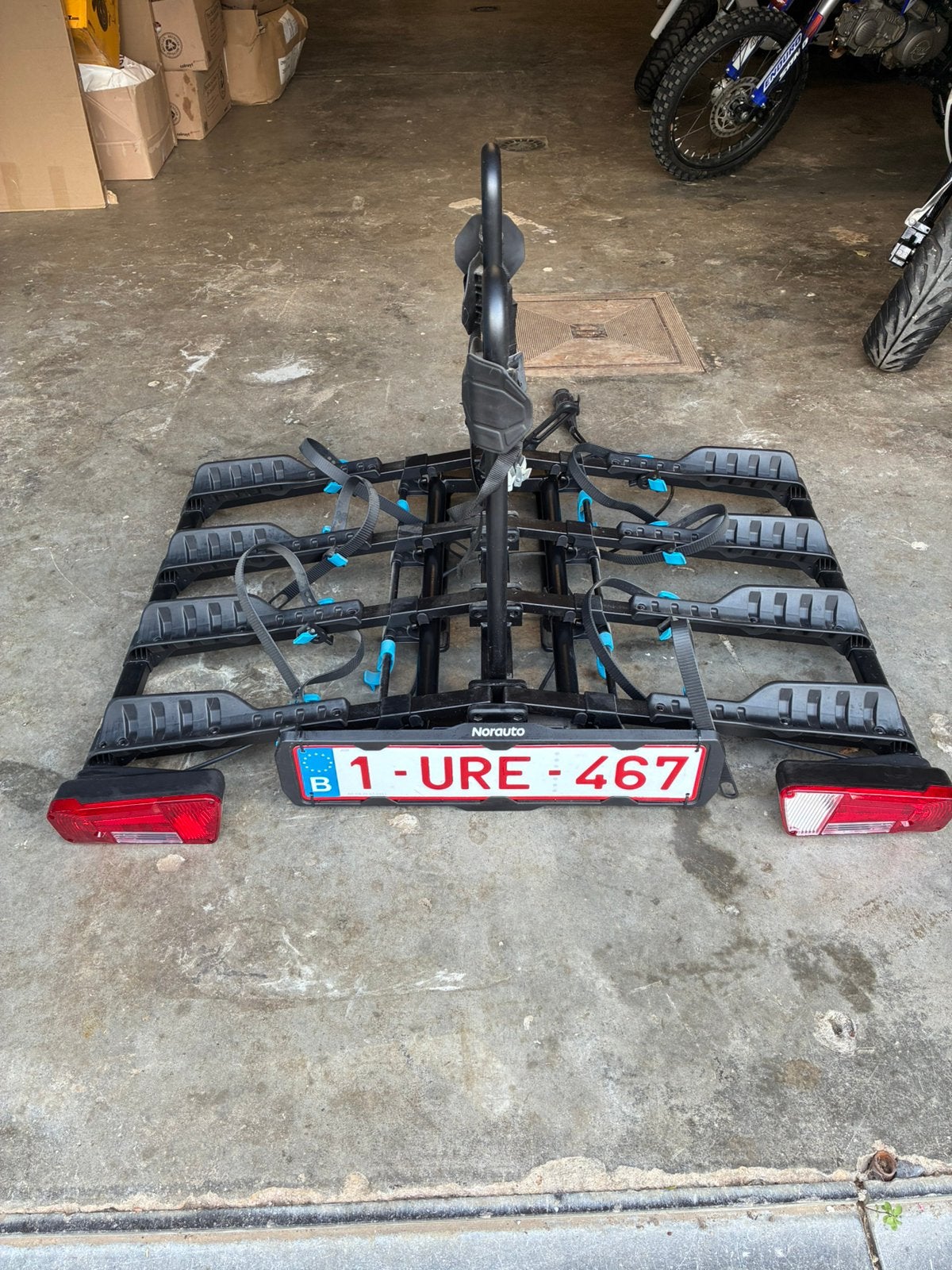 Porte-vélos d’attelage Plate forme DECK200-4 pour 4 vélos, Autos : Divers, Porte-vélos, Enlèvement, Comme neuf