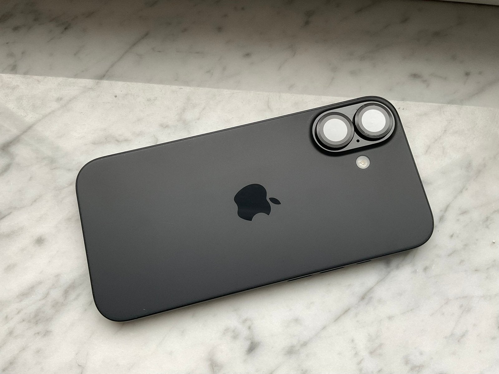 iPhone 16 - 256GB - met doos, Telecommunicatie, Zwart, IPhone 16, Zo goed als nieuw, Zonder simlock