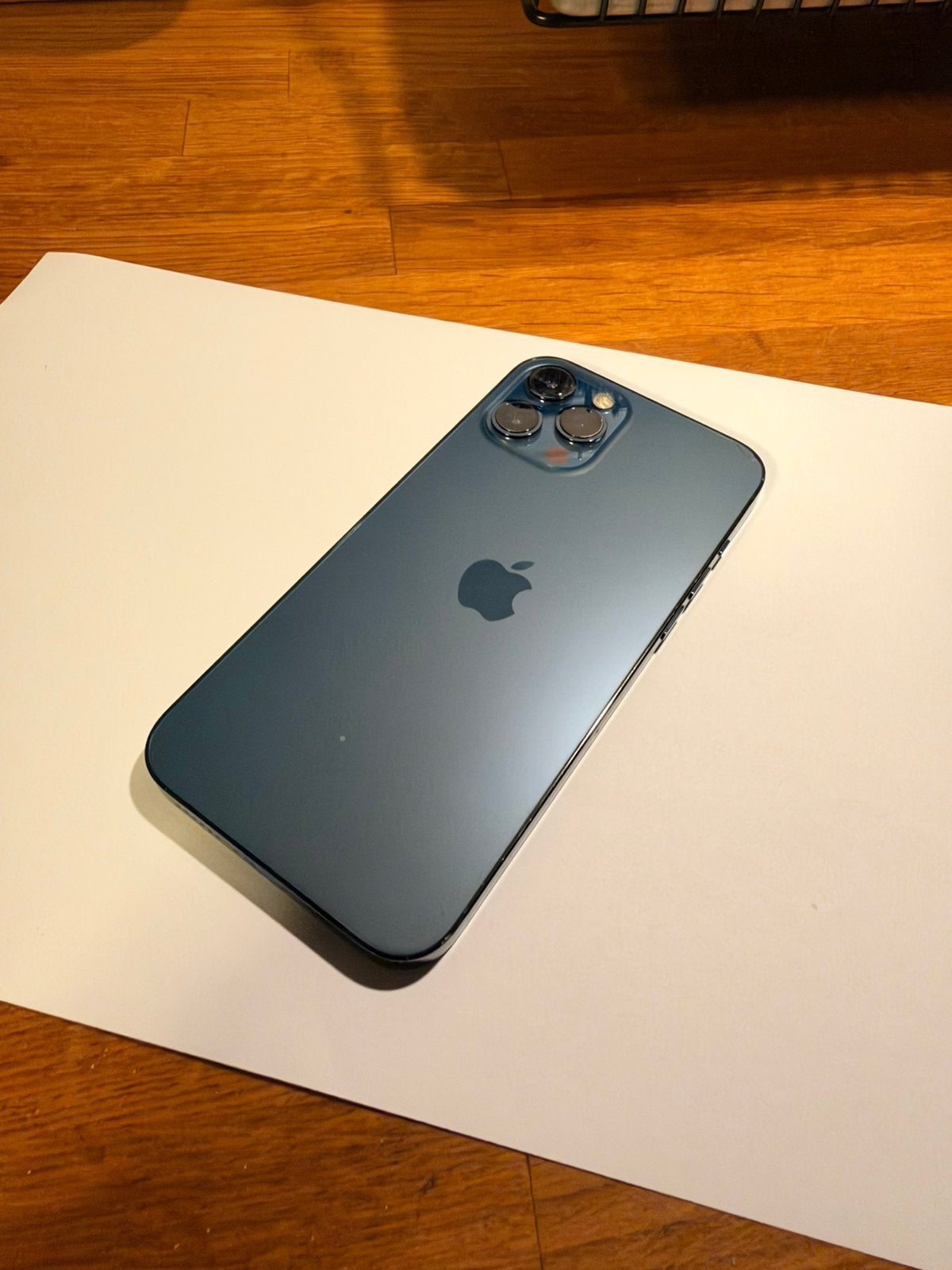 iPhone 12 ProMax 256 Go Bleu Très bon état,2 coques, boîte, Enlèvement ou Envoi, Comme neuf, Bleu, IPhone 12