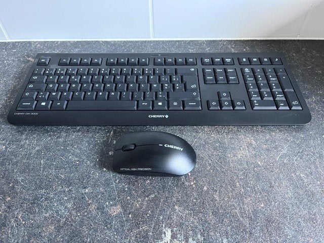 Cherry draadloos klavier en muis, Computers en Software, Toetsenborden, Ophalen, Toetsenbord en muis-set, Draadloos, CHERRY