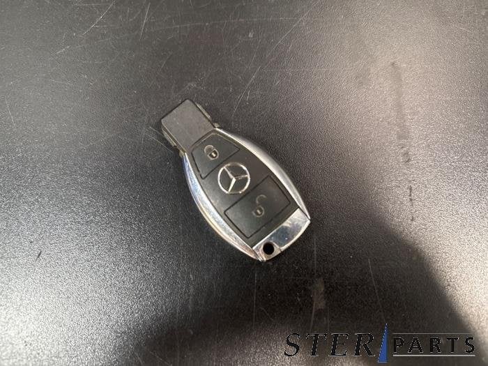 Clé d'un Mercedes C-Klasse, 3 mois de garantie, Utilisé, -, -