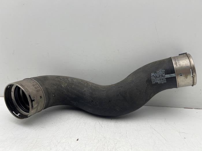 Tuyau intercooler d'un Mercedes B-Klasse, 3 mois de garantie, Utilisé, -, -