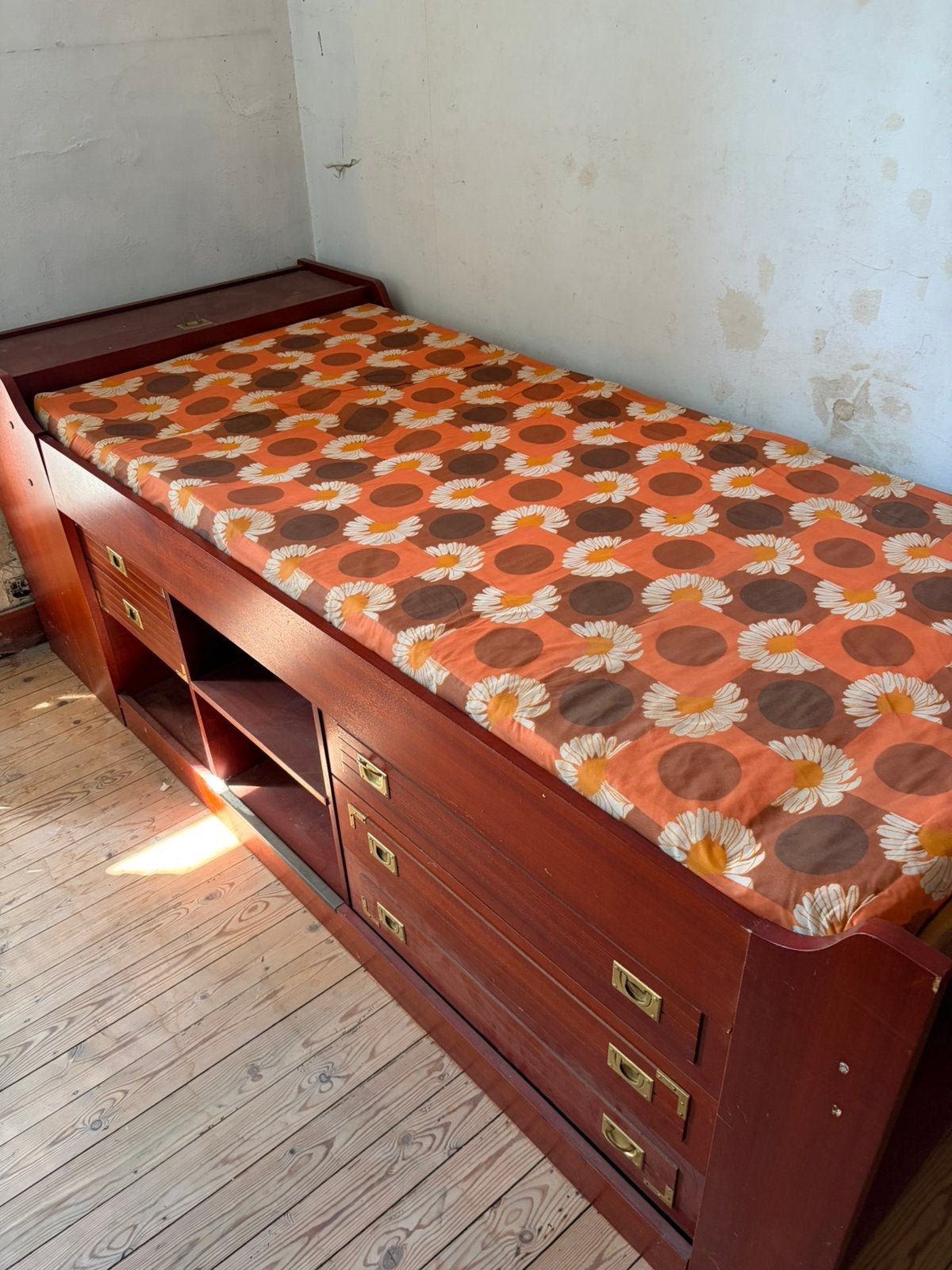 Vintage kajuitbed / scheepsbed, Huis en Inrichting, Slaapkamer | Bedden, Ophalen, Gebruikt, Eenpersoons, Vintage, scheepsbed, kajuitbed