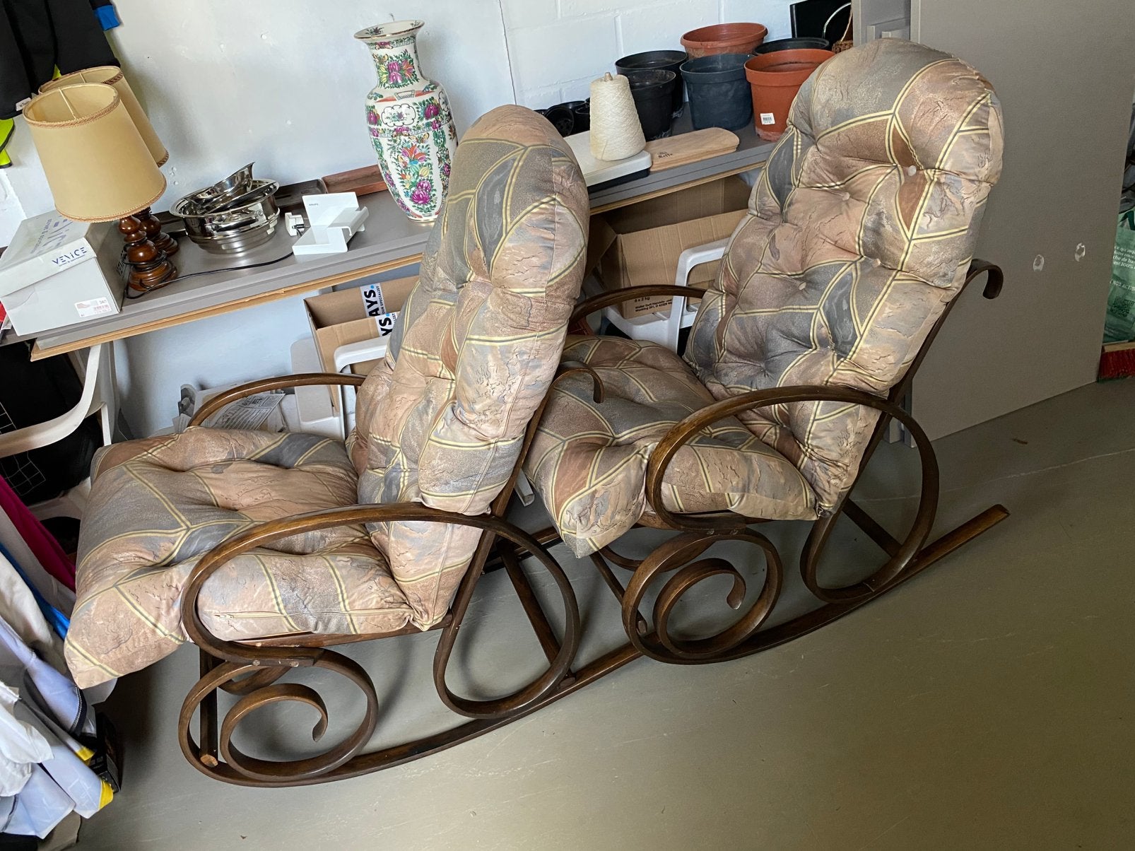 Deux fauteuils à bascule, Comme neuf, Enlèvement, Jaren 50, Bois