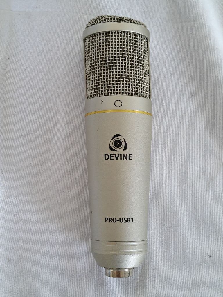 Microfoon Devine PRO-USB1 met arm, shockmount en plopfilter, Musique & Instruments, Microphones, Utilisé, Micro studio, Enlèvement ou Envoi