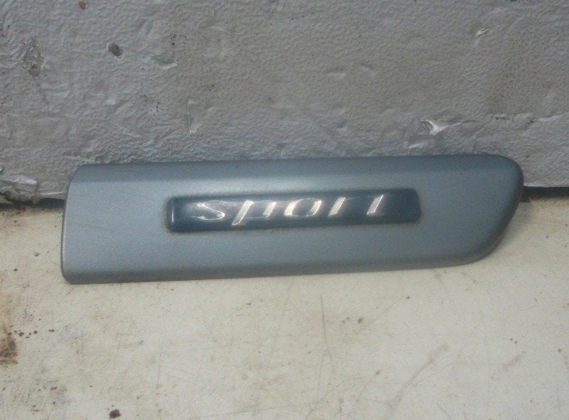 PROTECTION AILE AVANT DROIT CLK (C208) (a-208-690-02-62), Mercedes-Benz, Utilisé, Avant, Dialog.mb@mercedes-benz.com