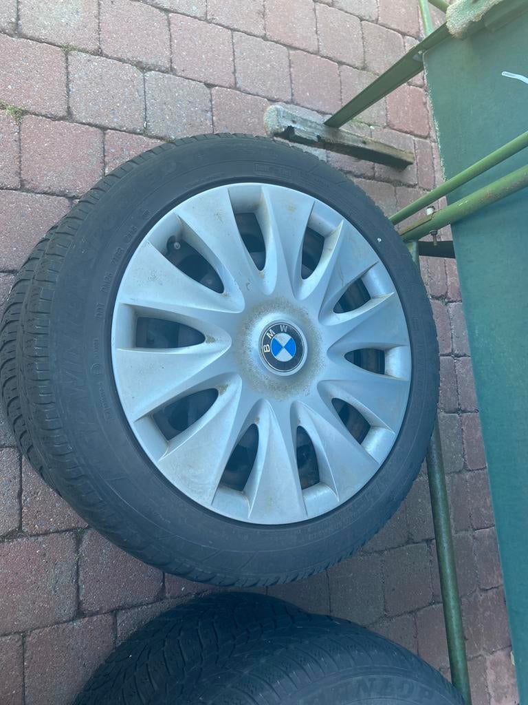 Banden met deksels, Auto-onderdelen, Banden en Velgen, Ophalen of Verzenden, Band(en)