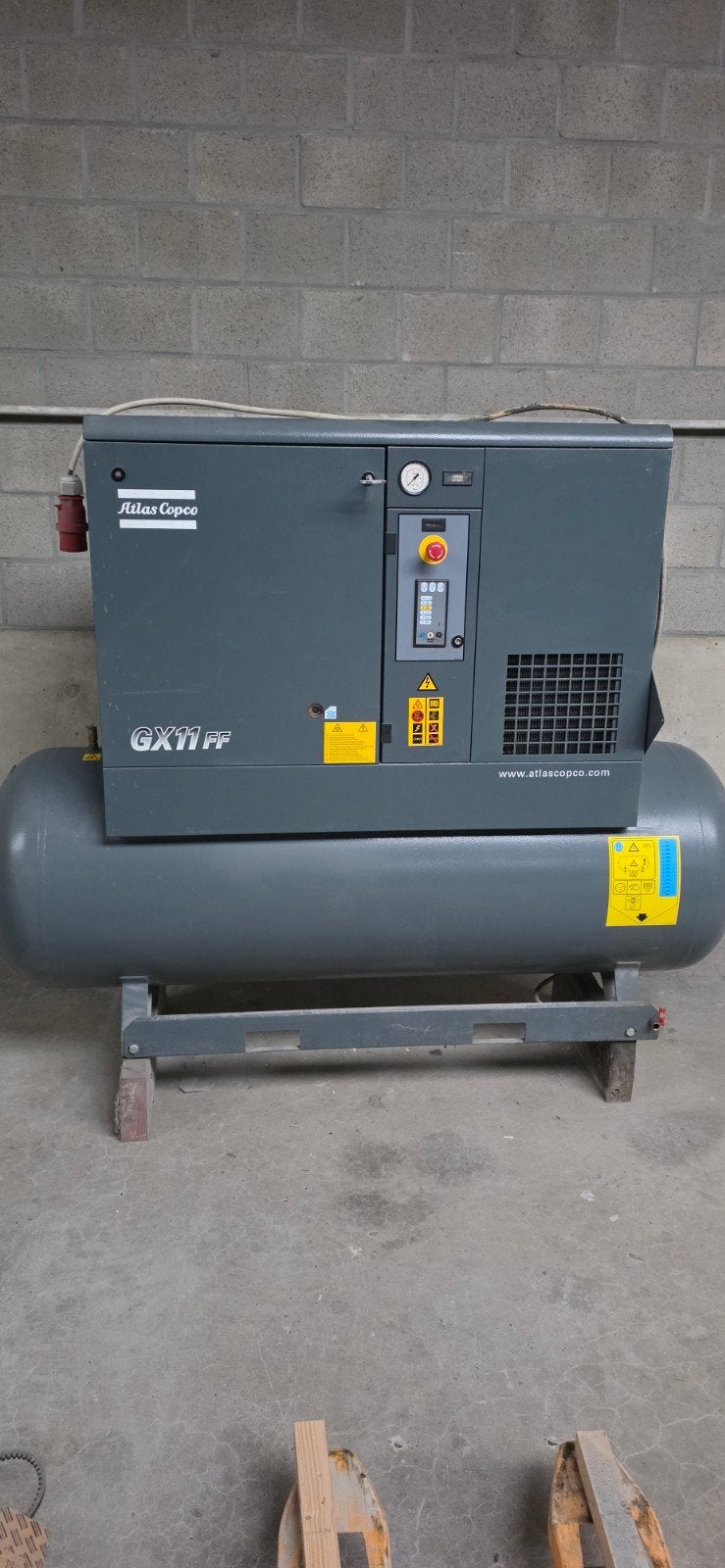 Atlas Copco Schroefcompressor, Enlèvement, Utilisé