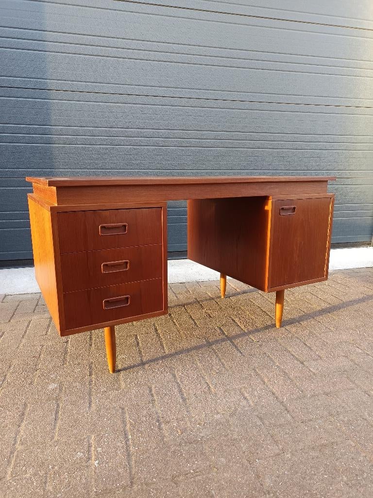 Vintage/retro bureau - teakhout - Scandinavisch jaren 60, Huis en Inrichting, Bureaus, Scandinavisch, Ophalen, Gebruikt