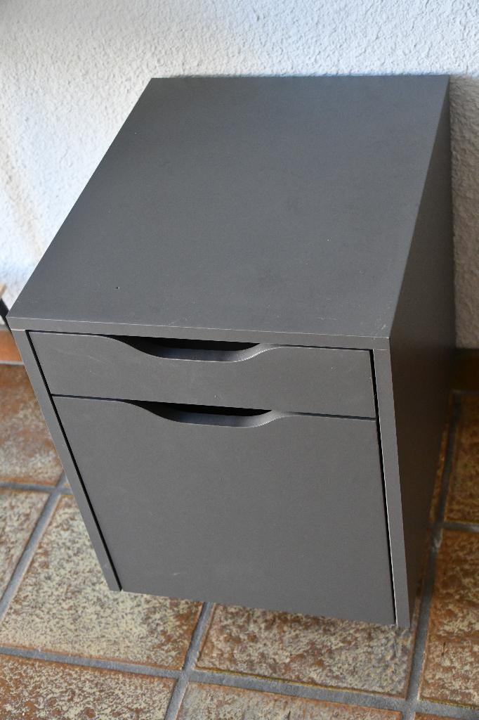 Ladeblokken grijs (2x), Huis en Inrichting, Ophalen, Overige typen, Gebruikt, Hout