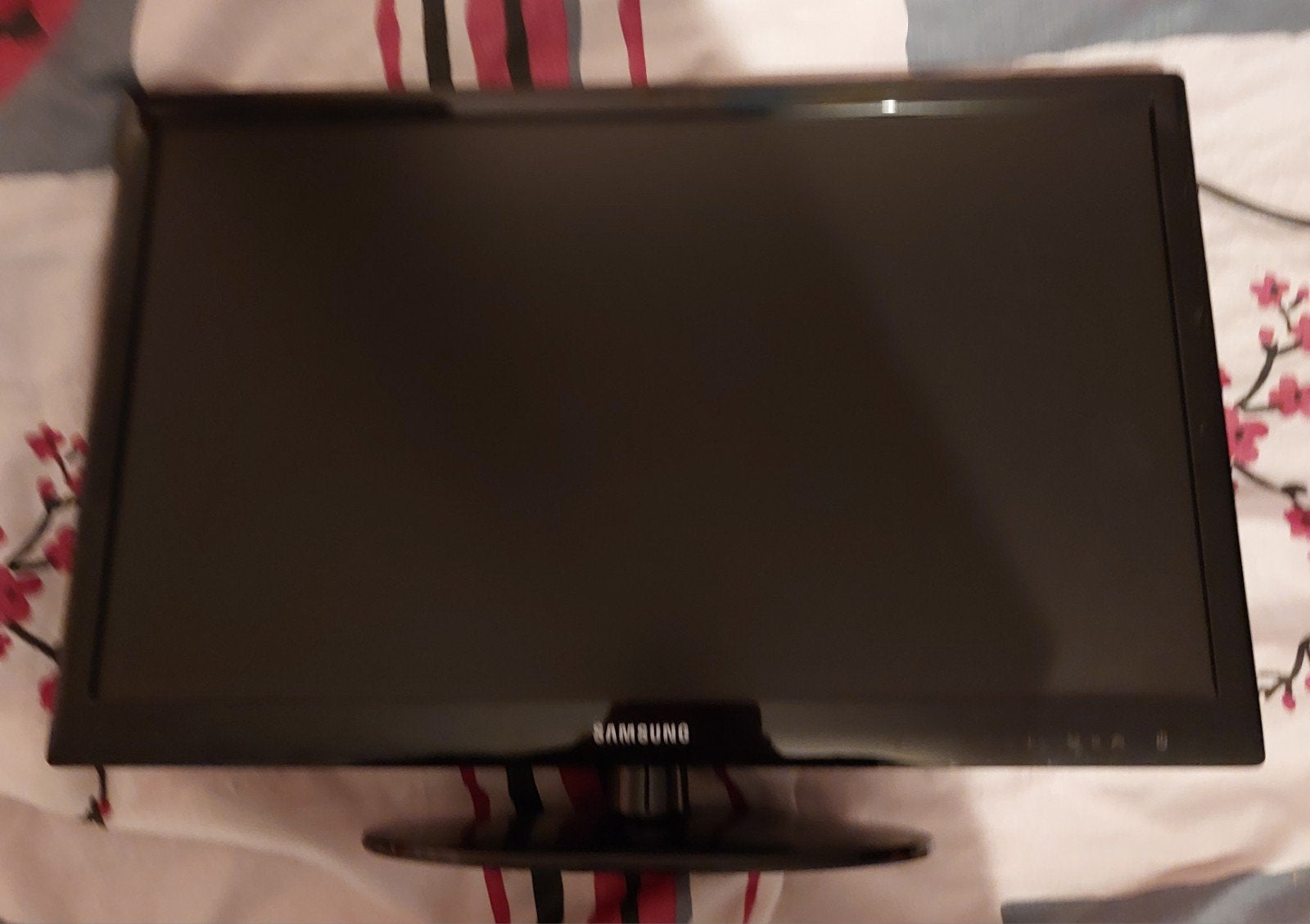 Téléviseur samsung, écran 55cm, Enlèvement