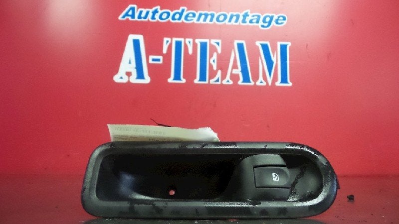 COMMUTATEUR VITRES ELECTRIQUES Renault Twingo II (CN), Utilisé, Renault